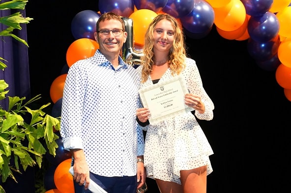Holcroft Cosmetic & Family Dentistry Holcroft Cosmetic & Family Dentistry